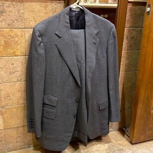 GREY RALPH LAUREN SUIT SIZE 42R PANTS SIZE 34